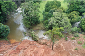 Photo of a landslip delivering topsoil and sediment from the project site directly into Obi Obi Creek